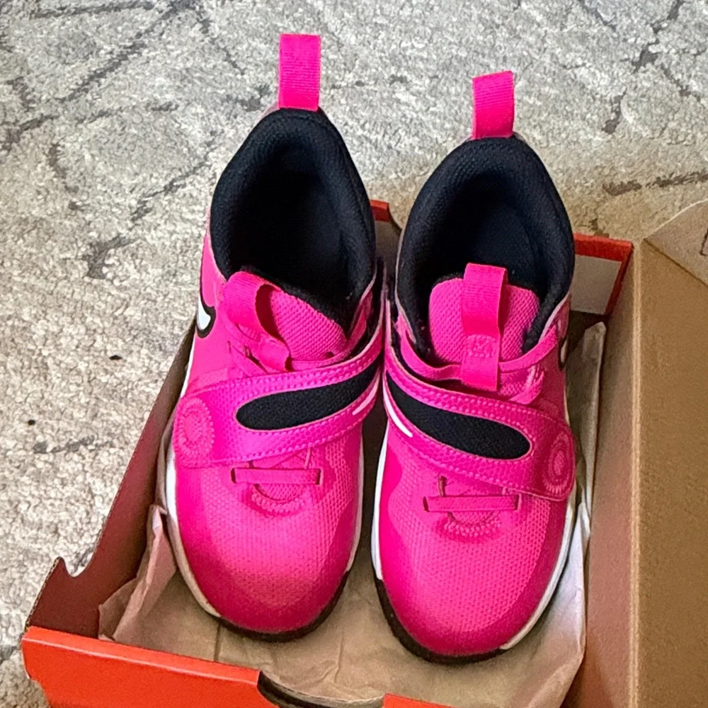 Nike kids pink and Black Sneakers